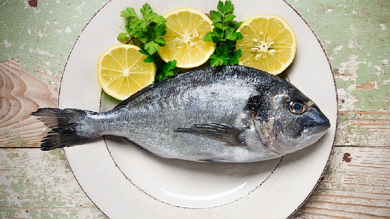 ¿Cuáles son los pescados más nutritivos que siempre debes comer?